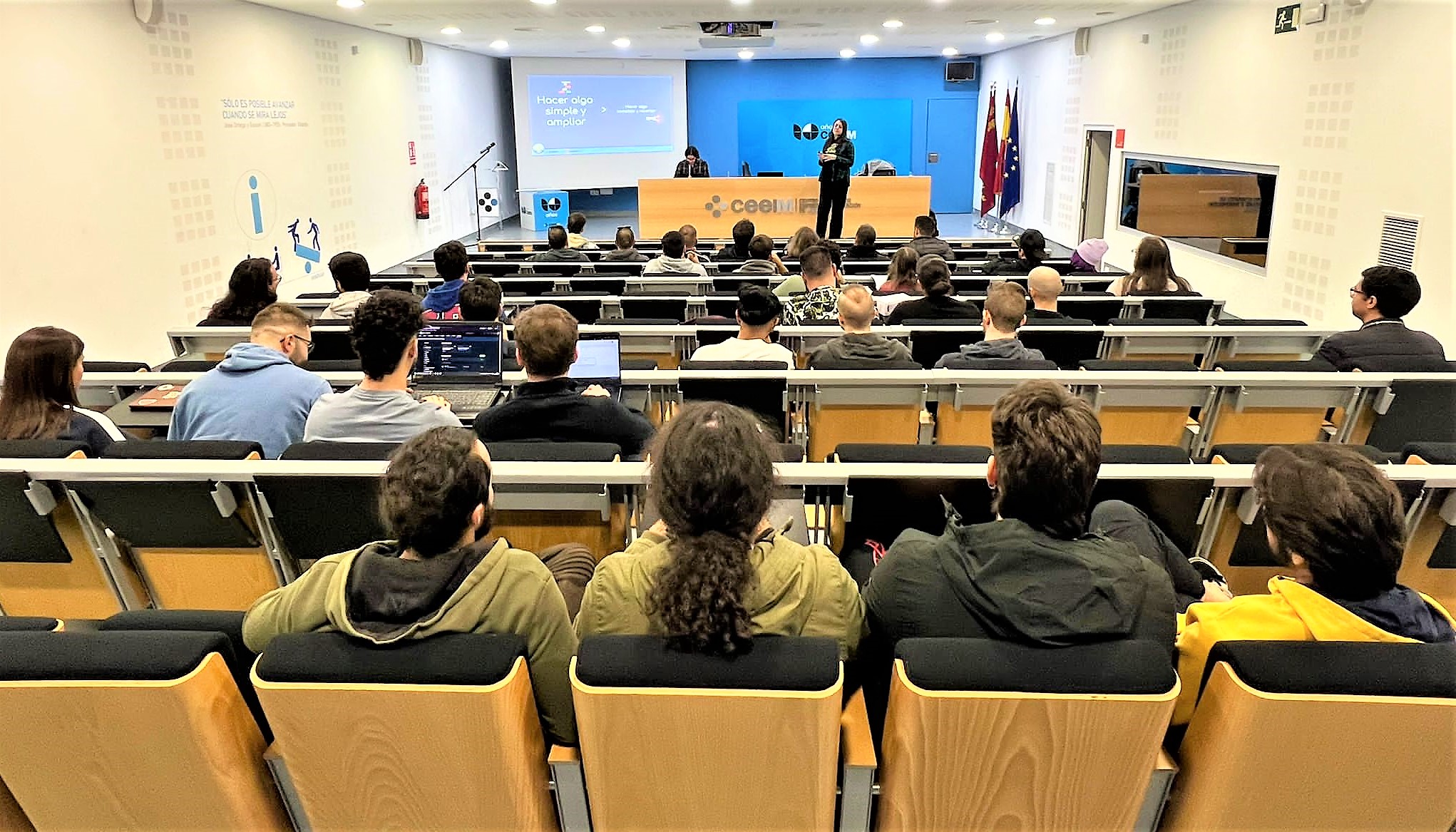 Estudiantes, desarrolladores y apasionados de los videojuegos compiten en el mayor certamen de la Región de Murcia