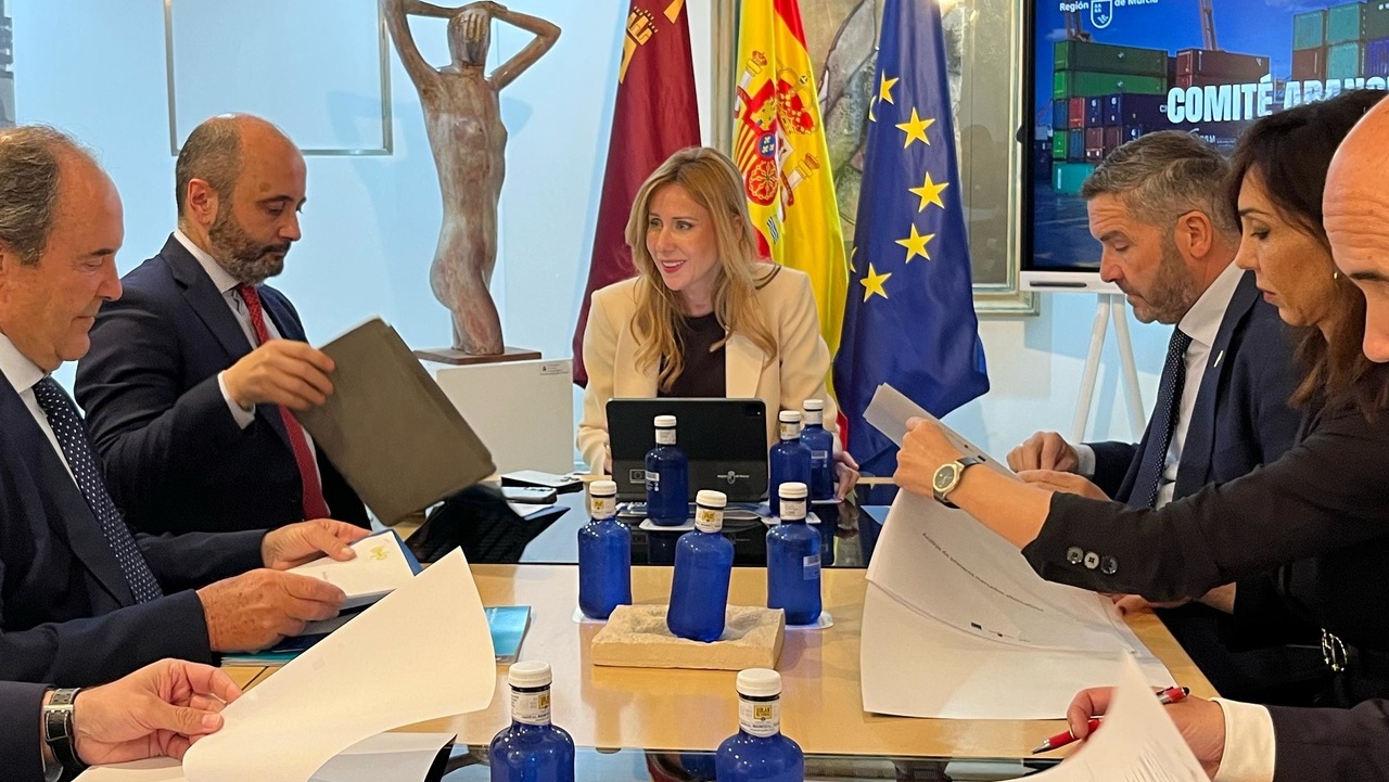 México, África Oriental, Canadá y países de Europa, alternativas para la exportación de productos de la Región de Murcia