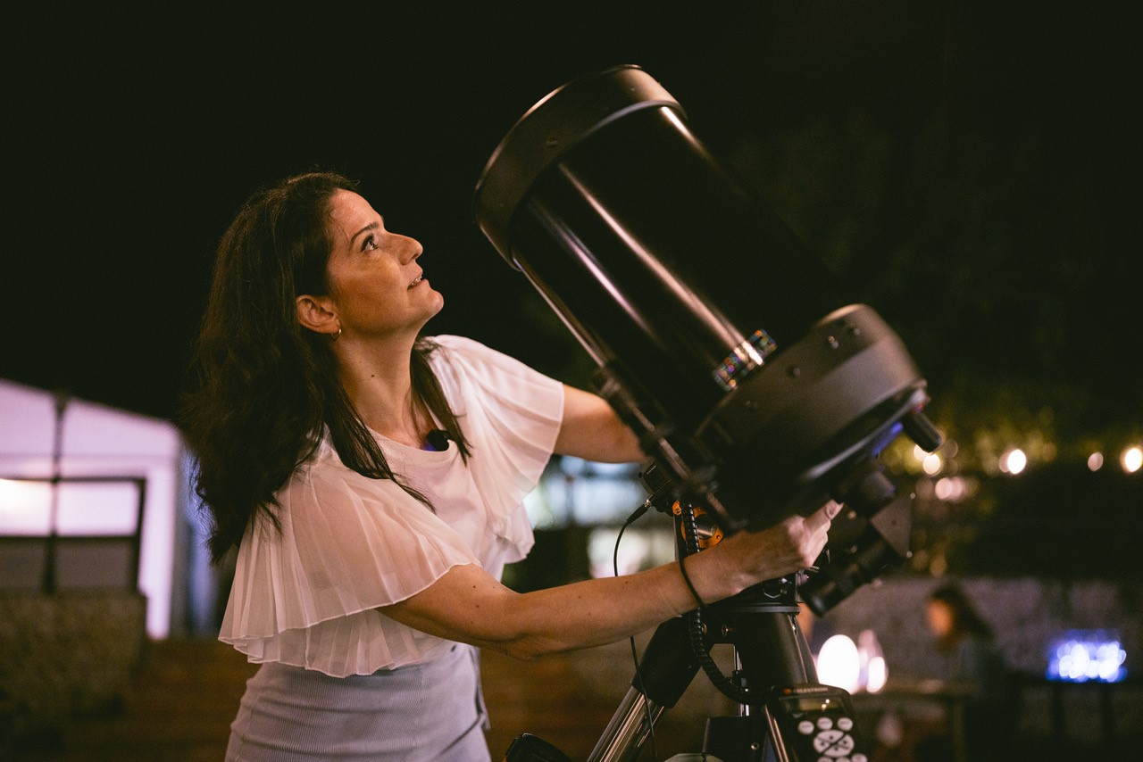 Astroversia o el emprendimiento pionero que abre el nicho del astroturismo en la Región de Murcia