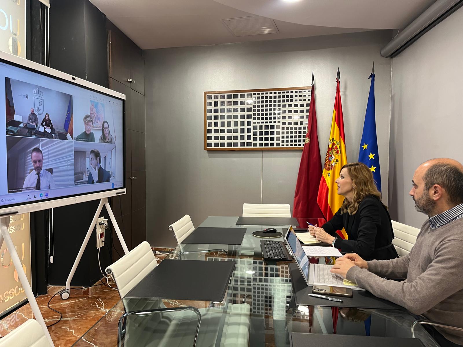 El Gobierno regional, Ayuntamiento de Yecla y Cetem avanzan en el nuevo centro para impulsar la innovación y formación del sector del mueble