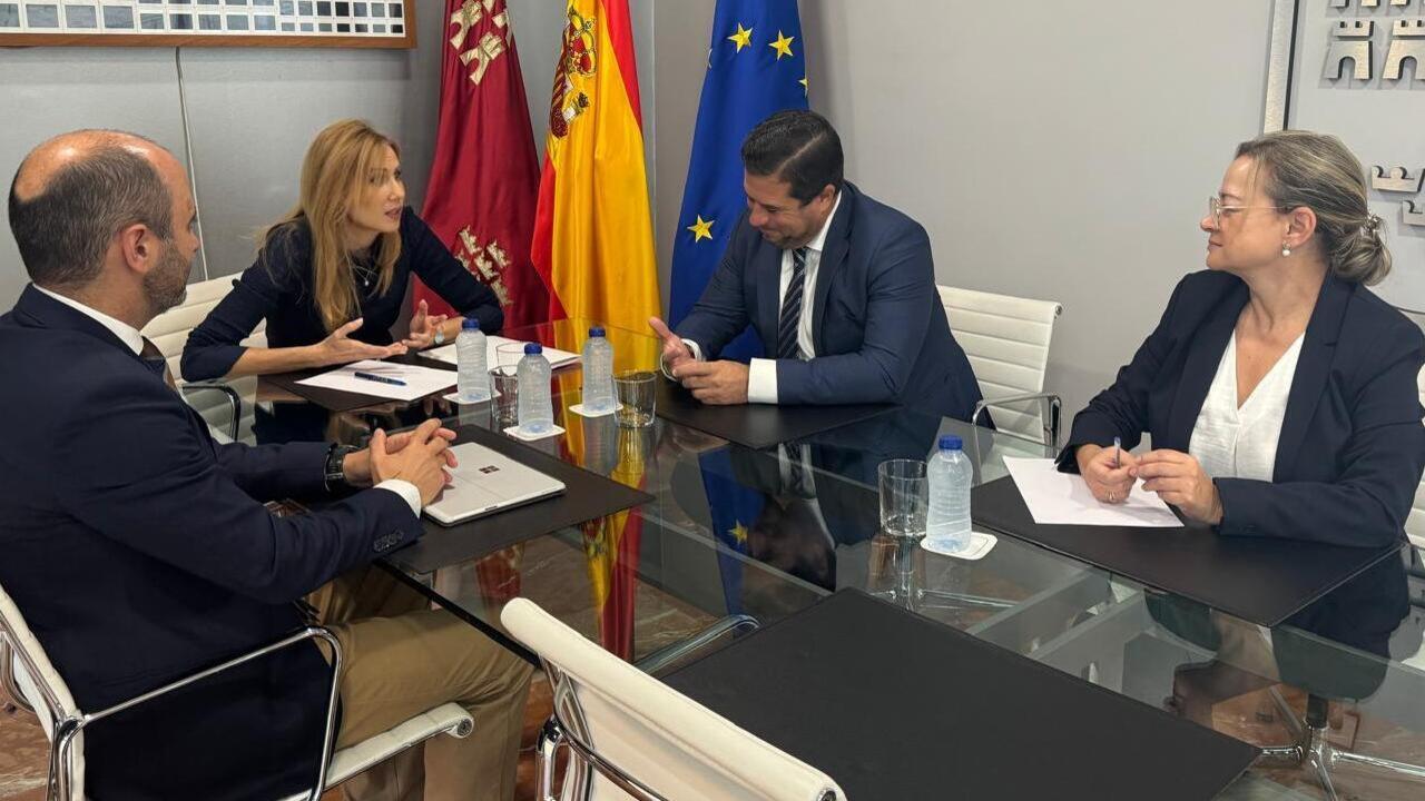 Reunión con Ceclor